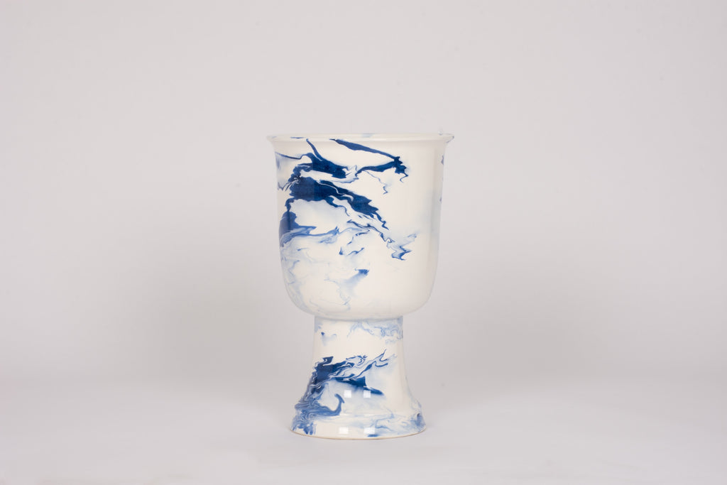 HT Urn in Delft Blue Marble