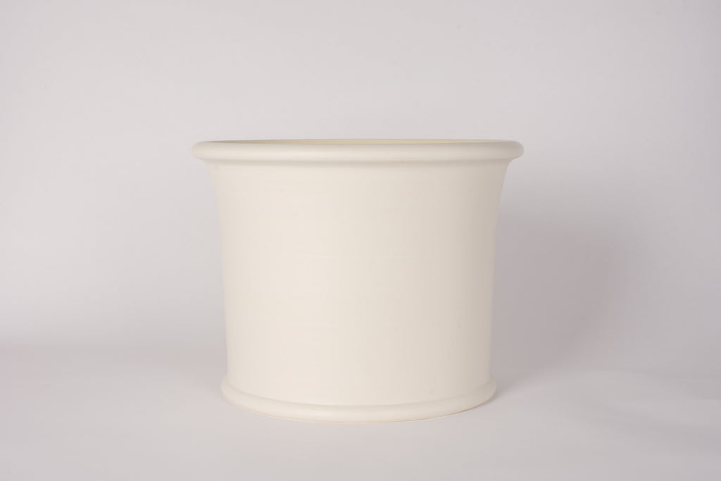 HT Extra Large Cache Pot in Matte White